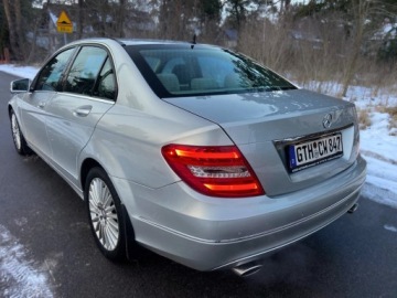 Mercedes Klasa C W204 Limuzyna 3.5 350 CGI BlueEFFICIENCY 306KM 2013 Mercedes-Benz Klasa C C350 Lift V6 Elegance RWD Szwajcaria Serwis ASO 3.5, zdjęcie 3