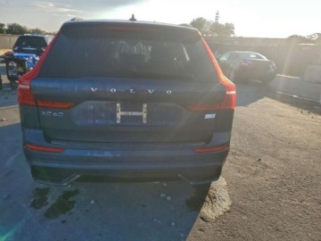 Volvo XC60 II 2024 Volvo XC 60 Ultimate 2024 2.0 Hybryda 247KM, zdjęcie 2