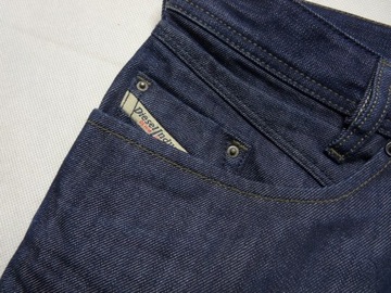 73 ## DIESEL ## IAKOP МУЖСКИЕ ДЖИНСЫ 34/34