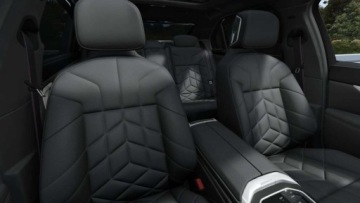 BMW Seria 7 G70 Sedan 3.0 40d 299KM 2026 BMW Seria 7 40d xDrive 299 KM mHEV - Gotowy do Odbioru - Kamera 360 - Hak, zdjęcie 11