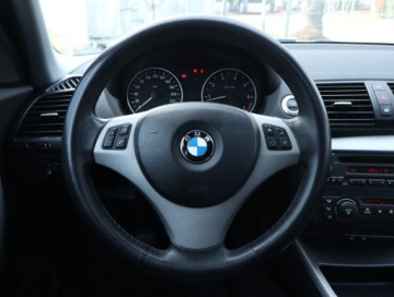 BMW Seria 1 E81/E87 Hatchback 5d E87 1.6 116i 115KM 2005 BMW 1 116i, Klima, Klimatronic, Parktronic, zdjęcie 18