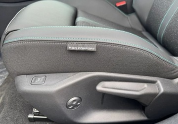 Peugeot 2024 Peugeot 308 1.2 Hybrid 145 KM - automat eDCS6 1.2 Hybryda 145KM, zdjęcie 9