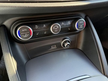 Alfa Romeo Stelvio SUV Facelifting 2023 2.0 GME Turbo 280KM 2025 ALFA ROMEO Stelvio Veloce Q4 Suv 2.0 (280KM) 2025, zdjęcie 10