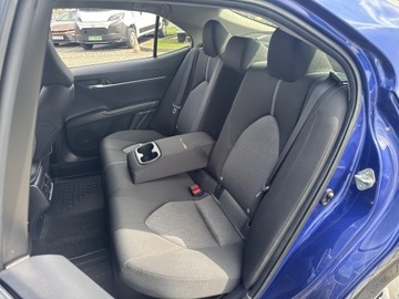 Toyota Camry IX Sedan 2.5 Hybrid Dynamic Force 218KM 2022 Toyota Camry 2.5 Hybrid Comfort CVT, zdjęcie 23