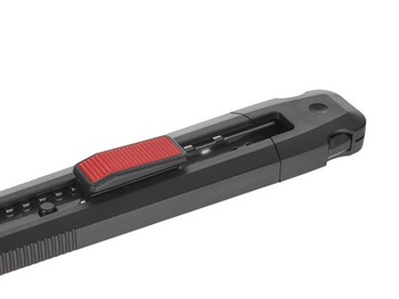 РЕЗАК ДЛЯ ОБОЕЙ 100Х18Х0,5ММ SK2H TVARDY