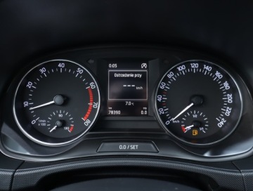 Skoda Fabia III Hatchback 1.2 TSI 110KM 2015 Skoda Fabia 1.2 TSI, Salon Polska, DSG, Klima, zdjęcie 10