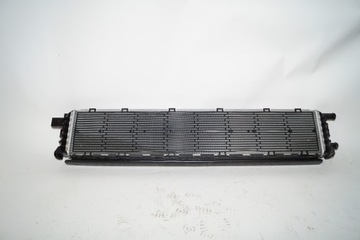 AUDI A6 A5 A7 CHLADIČ PŘÍDAVNÁ VODY 4G0145804D