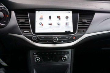 Opel Astra K Sports Tourer 1.6 CDTI 136KM 2018 Opel Astra Bezwypadek Tempomat Czujniki park. Klima 2stref. FV23, zdjęcie 14