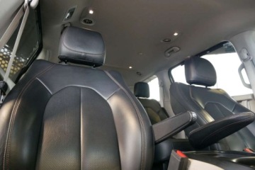 Chrysler Pacifica II 3.6 V6 291KM 2018 Chrysler Pacifica Touring L 3.6L V6 291KM MenuPL StowN Go Kamera 7os. LED, zdjęcie 26