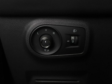 MG ZS II SUV Classic 1.0 T-GDi 111KM 2024 MG ZS Luxury skóra niski przebieg panorama navi, zdjęcie 33