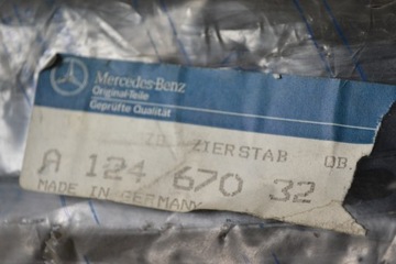 Mercedes W124 A124 Cabrio накладка на верхнее переднее стекло