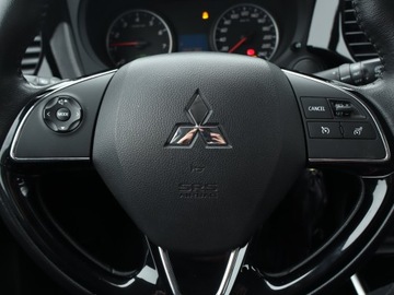 Mitsubishi Outlander III SUV Facelifting 2017 2.0 150KM 2019 Mitsubishi Outlander 2.0, Salon Polska, zdjęcie 16