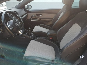 Volkswagen Scirocco III Coupe 1.4 TSI 160KM 2010 Volkswagen Scirocco 1.4 TSI 160KM Klimatronic, zdjęcie 15