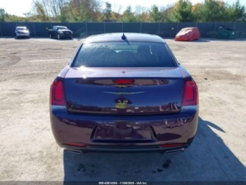 Chrysler 300C II 2021 Chrysler 300 2021 r., 3,6L TOURING L AWD 3.6 Benzyna 292KM, zdjęcie 14