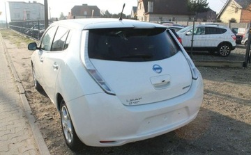 Nissan Leaf I Hatchback 5d Facelifting Elektryczny 109KM 2016 Nissan Leaf Elektryczny 109KM, zdjęcie 6