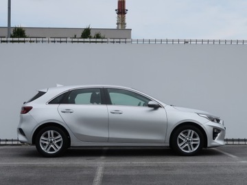 Kia Ceed III Hatchback 1.6 CRDi SCR 115KM 2018 Kia Ceed 1.6 CRDi, Navi, Klima, Klimatronic, zdjęcie 5