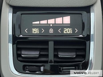 Volvo XC60 II 2021 Volvo XC 60 FV23% SalonPL B5B Inscription AWD High, zdjęcie 31