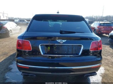Bentley Bentayga 2018 Bentley Bentayga 2018 600KM 6.0 Benzyna 600KM, zdjęcie 4