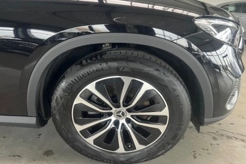 Mercedes GLC C254/X254 Coupe 2.0 220d 197KM 2025 GLC Coupe 220 d 4-Matic Avantgarde 2.0 (197KM) 2025, zdjęcie 13