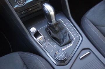 Volkswagen Tiguan II SUV 2.0 TDI 150KM 2018 Volkswagen Tiguan 2.0 TDI CR 150 KM, 4x4, DSG, Navi, Kamera, FV23, Salon P, zdjęcie 17