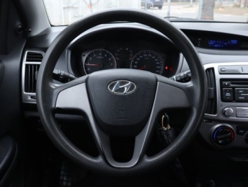 Hyundai i20 I Hatchback 5d Facelifting 1.2 DOHC 85KM 2014 Hyundai i20 1.2, Salon Polska, Serwis ASO, GAZ, zdjęcie 16