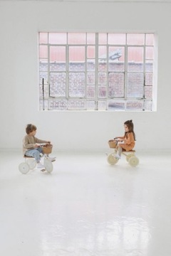 Кремовый трехколесный велосипед Banwood Trike