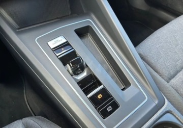 Volkswagen Golf VIII Hatchback Facelifting 1.5 eTSI mHEV 150KM 2025 Volkswagen Golf Life Plus 1.5 TSI eHybrid PHEV 150KM DSGc 1.5 Hybryda 150KM, zdjęcie 24