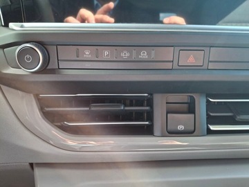 Volkswagen Caravelle T6 2025 Volkswagen Caravelle 2.0 TDI 170 KM Automat r.o. 3, zdjęcie 5