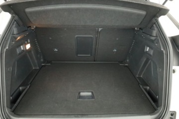 Peugeot 3008 II Crossover Facelifting  1.2 PureTech 130KM 2023 Peugeot 3008 1.2 PureTech, Salon Polska, zdjęcie 10