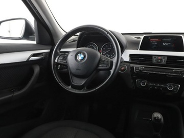BMW X1 F48 Crossover xDrive18d 150KM 2018 BMW X1 GRATIS! Pakiet Serwisowy o wartości 1500, zdjęcie 15