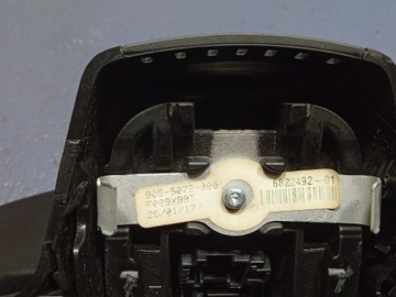BMW 5 G30 G31 ZRCÁTKO VNITŘNÍ ZPÁTEČNÁ KRYT 9303999