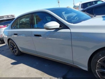 BMW Seria 7 G70 2024 BMW Seria 7 740i, 2024r., 3.0L 3.0 Benzyna 375KM, zdjęcie 4