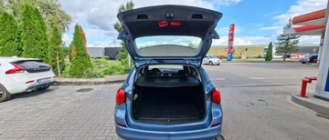 Opel Astra J Sports Tourer 1.6 Turbo ECOTEC 180KM 2011 Opel Astra Opel Astra 1.6 Turbo Cosmo 1.6 Benzyna 180KM, zdjęcie 26