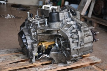 КОРОБКА ПЕРЕДАЧ VW PASSAT B7 2.0 TDI DSG NJK