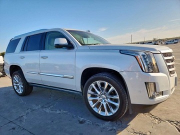 Cadillac Escalade III 2019 Cadillac Escalade 2019 CADILLAC ESCALADE PREMIUM LUXURY 6.2 Benzyna 420KM, zdjęcie 3