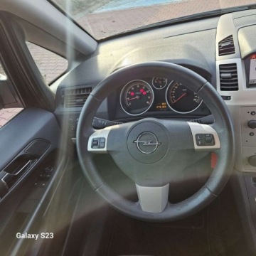 Opel Zafira B 1.6 Twinport ecoFLEX 115KM 2009 Opel Zafira Czujniki Parkowania Nawigacja Gwarancja Vip Super STAN 1.6, zdjęcie 32