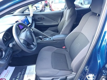 Toyota C-HR II SUV 1.8 Hybrid 140KM 2024 Toyota C-HR 1.8 Hybrid Style Toyota C-HR 1,8 Hybri, zdjęcie 18