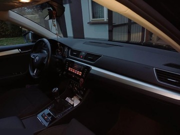 Skoda Superb III Liftback Facelifting 2.0 TDI SCR 150KM 2019 Skoda Superb 2.0 TDI Ambition 150KM 2019r, zdjęcie 33