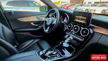 Mercedes Klasa C W205 2016 Mercedes-Benz Klasa C Mercedes-Benz C 300 4 MATIC 2.0 Benzyna 245KM, zdjęcie 23