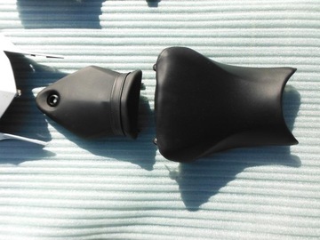 bmw s1000rr owiewka spojler błotnik felga rama zadupek stelaż lusterko