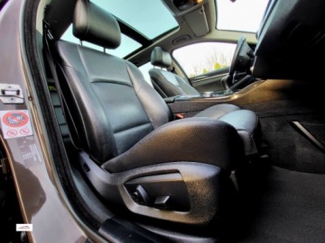 BMW Seria 5 F10-F11 Touring Facelifting 520d 190KM 2016 BMW Seria 5 Full. .po oplatach, bardzo ladna, GWARANCJA 2.0 Diesel, zdjęcie 17