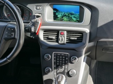 Volvo 2015 Volvo V40 115 koni Aut Ideał Spalanie 4l ON Ambiente 17” DVD parktroniki, zdjęcie 14