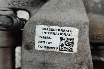 AUDI Q4 SUV F4B PŘEDNÍ LEVÝ TŘMEN BRZDOVÝ 1EA615105H ELELKTRICKÝ 220KW