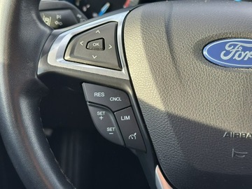 Ford Mondeo V Kombi Facelifting 2.0 EcoBlue 150KM 2021 Ford Mondeo 2.0 EcoBlue 150KM 2021 Titanium, zdjęcie 14