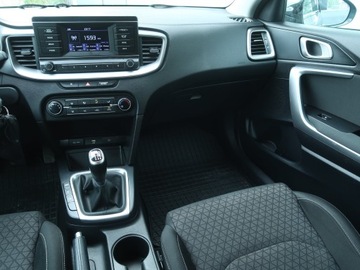 Kia Ceed III Kombi 1.6 CRDi 136KM 2021 Kia Ceed 1.6 CRDi MHEV, Salon Polska, zdjęcie 7