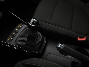 Kia Rio IV Hatchback 5d 1.2 DOHC 84KM 2018 Kia Rio Dream Team navi kamera grzane fotele+kier., zdjęcie 27