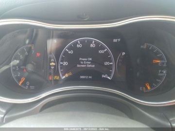 Jeep Grand Cherokee 2017 Jeep Grand Cherokee 2017 JEEP GRAND CHEROKEE LIMITED 4X4 3.6 Benzyna 295KM, zdjęcie 6