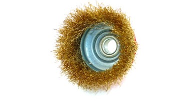 Щетка передняя из латунной проволоки 75мм M14 Geko