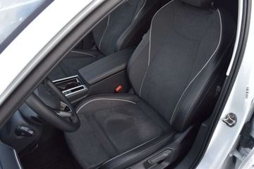 Volkswagen Passat B8 Variant Facelifting 2.0 TDI SCR 150KM 2025 Volkswagen Passat 2.0TDI DSG Elegance HAK IQ.Drive 17 Masaz Biala Perla VA, zdjęcie 20