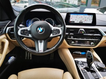 BMW Seria 5 G30-G31 2017 BMW 5 G30 530i xdrive * Mpakiet * Dokumentacja *Bogate wyposażenie, zdjęcie 13